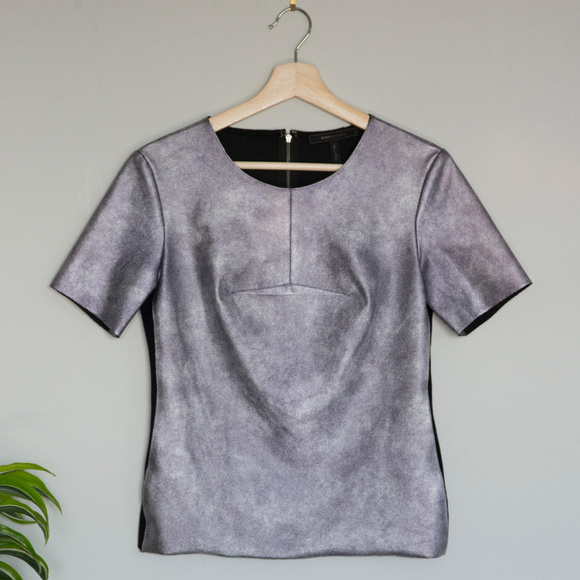 BCBGMaxAzria Tops - BCBGMaxAzria Metallic fitted top
